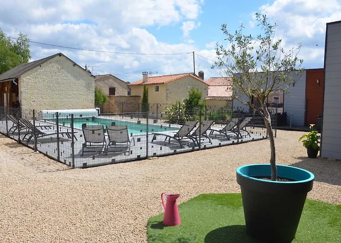 Le Du Prunus Сasa de vacaciones